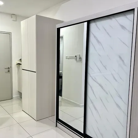 Chambers Moderm Klcc Suites Kuala Lumpur Room photo