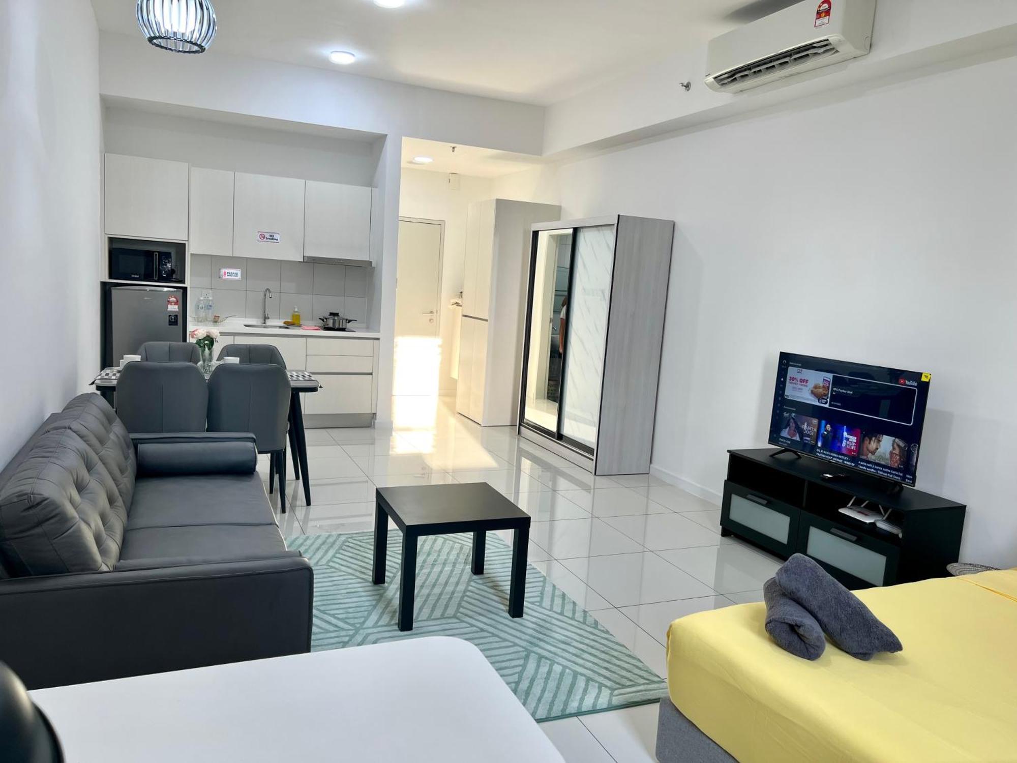 Apartment Chambers Moderm Klcc