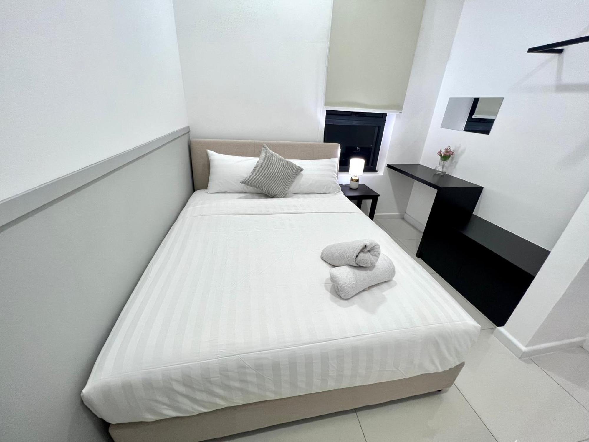 Apartment Chambers Moderm Klcc