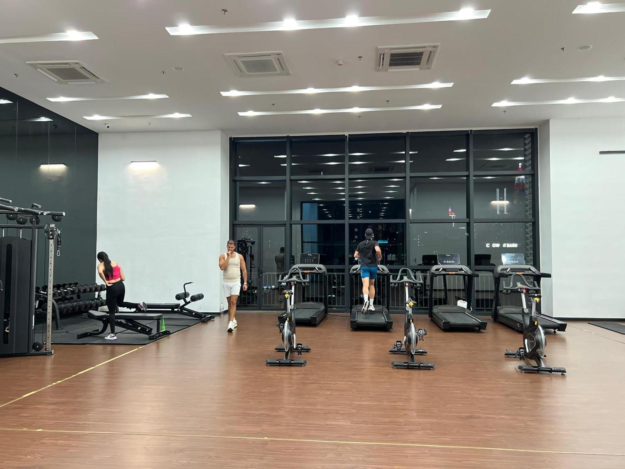 Apartment Chambers Moderm Klcc *